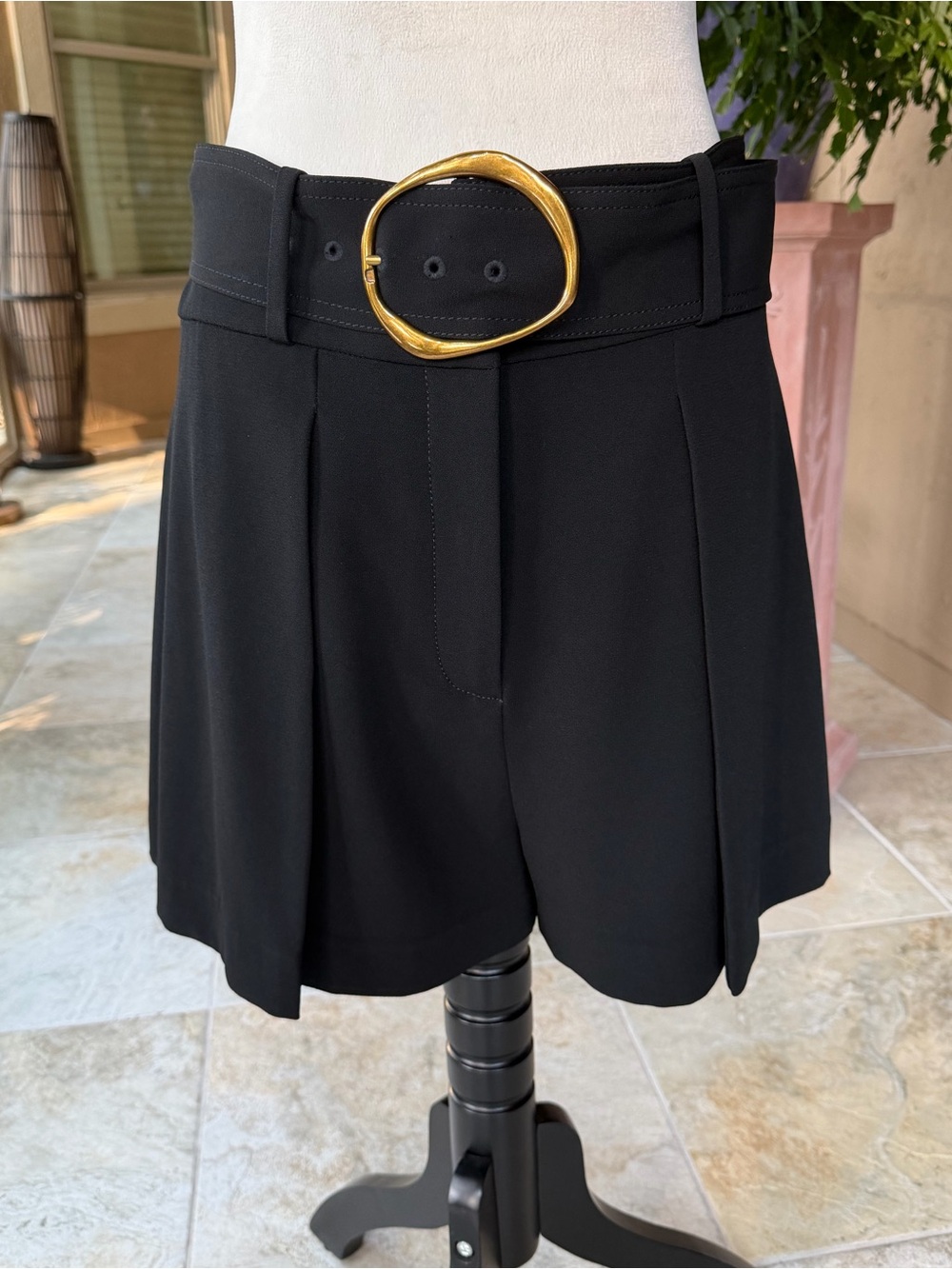 Derek Lam 10 Crosby Black High-Waist Belted Women’s Skirted Shorts, size 10